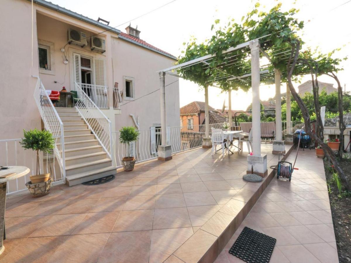 Rina - Old Town Appartement *